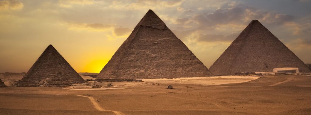 3 Pyramids of Giza